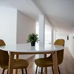 מלון דירות Lazynest 3*