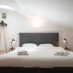 Lazynest