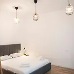 Lazynest Hotel apartamentowy