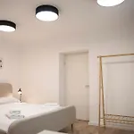 Aparthotel Lazynest Bucharest