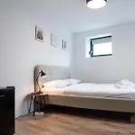 Lazynest Hotel apartamentowy 3*