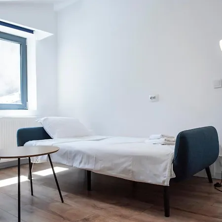 מלון דירות Lazynest