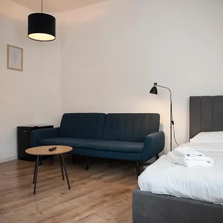 מלון דירות Lazynest