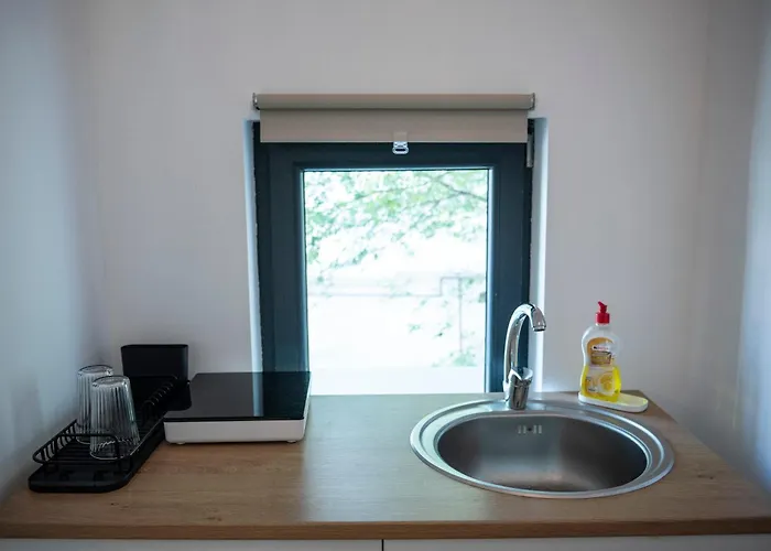 Hotel de apartamente Lazynest 3*