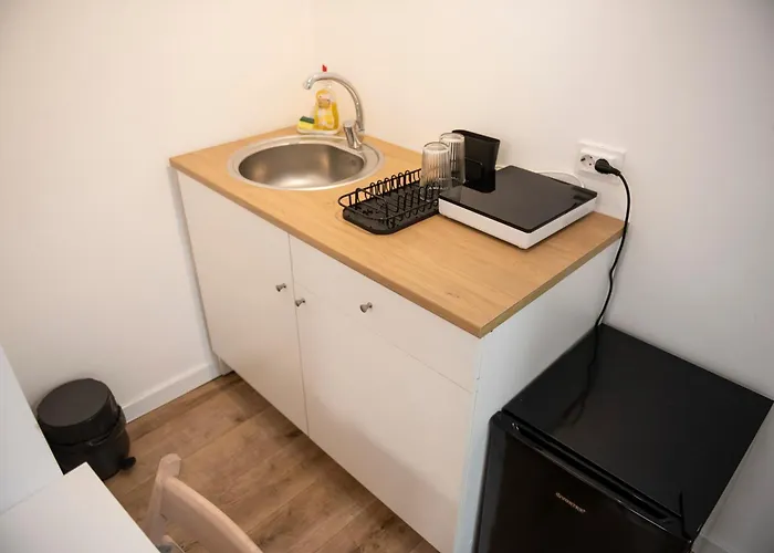 Lazynest Boekarest