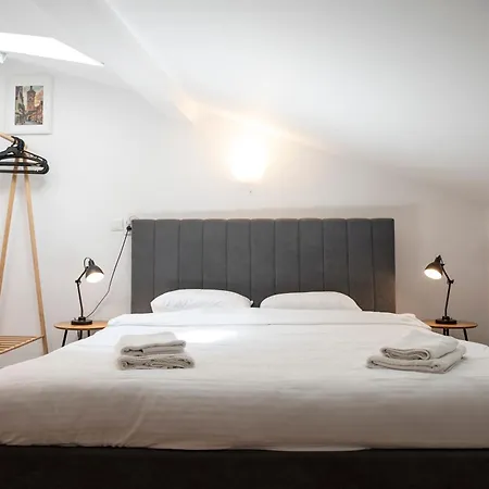 Lazynest